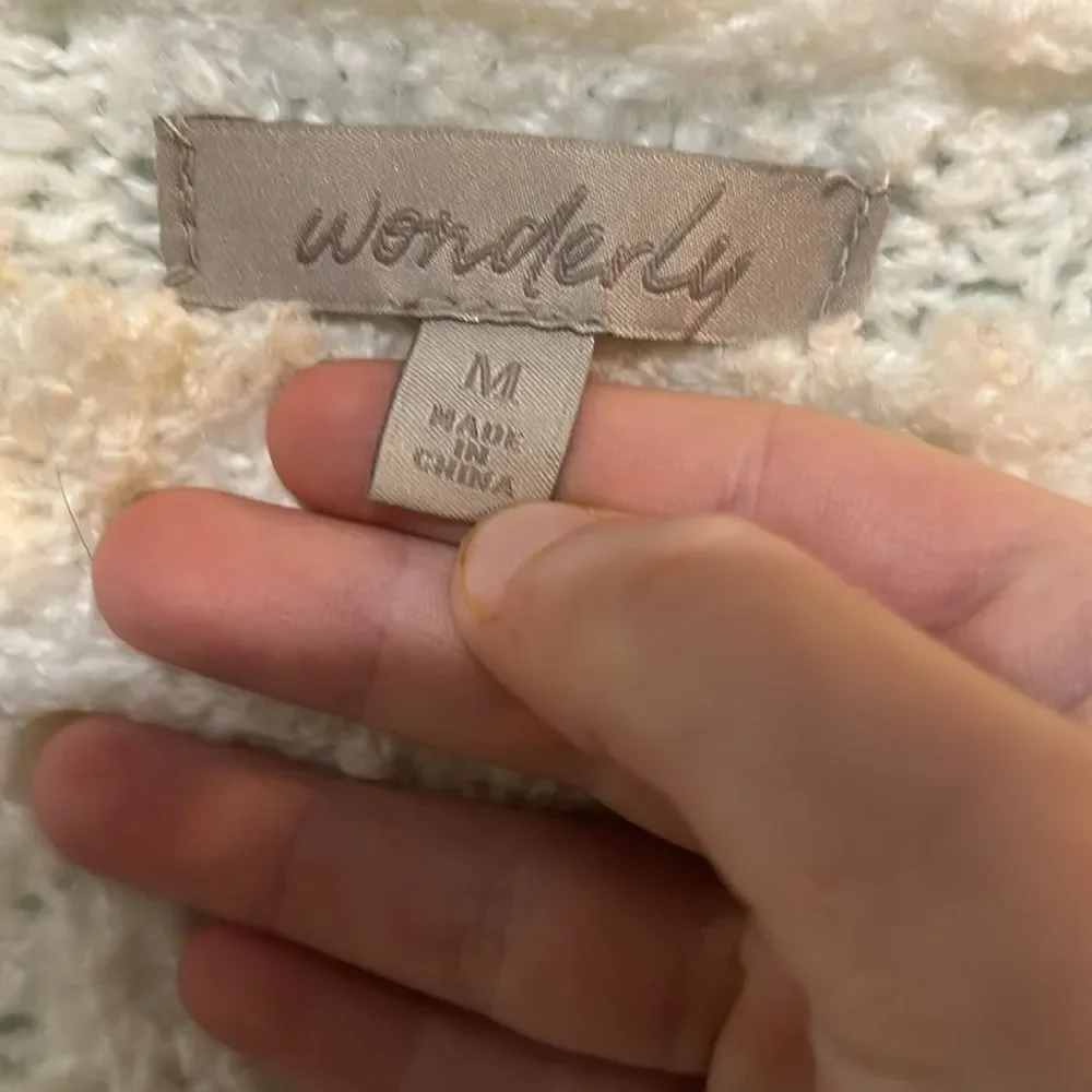 Wonderly Juniors sweater